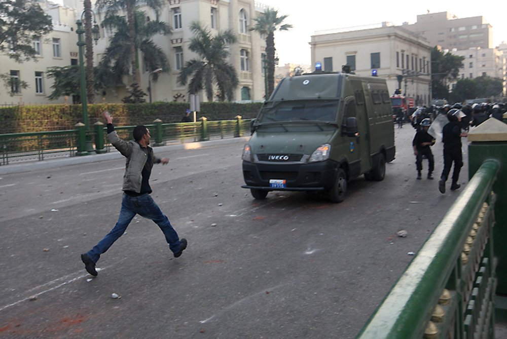 201112518552424112 8 1 - Post your favorite photo of the Egyptian protests