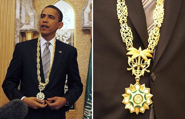 Obamagoldchain_1417284i-1.jpg