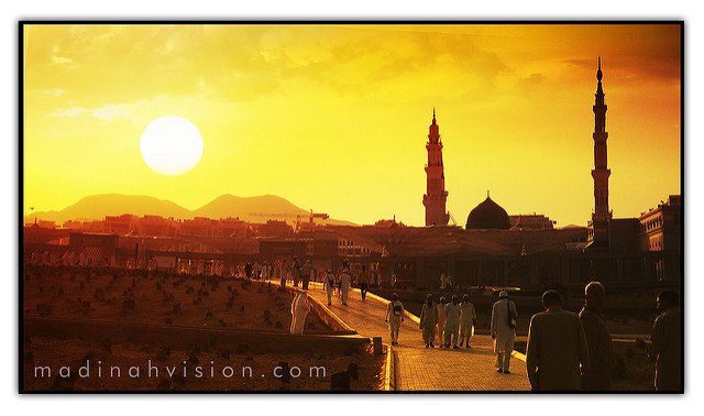 4041940928 74125d4418 z 2 - Pictures of Madinah, City of the Prophet(pbuh)