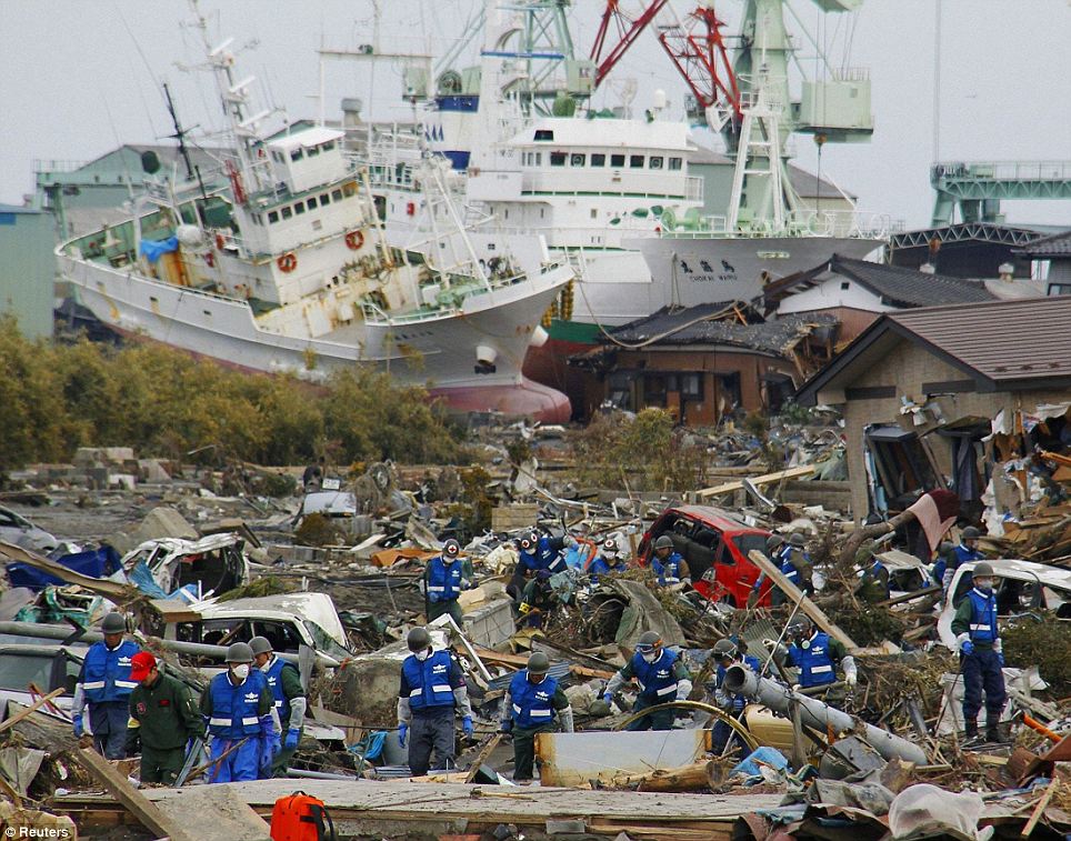 article00B2B2CEB00000578902 964x757 1 - *Must See* Japan Tsunami