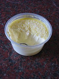 200pxClottedCreamJPG-1.jpg