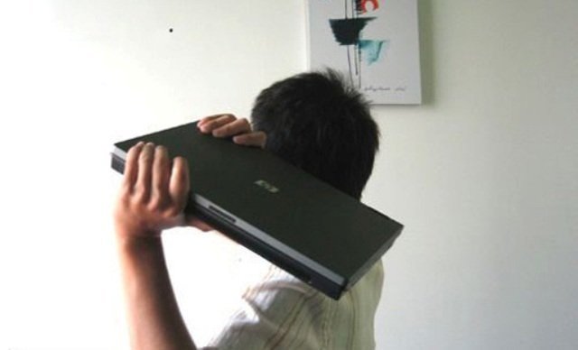 LaptopFunny28129-1.jpg