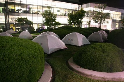 googlecamptents 1 - A Visit to You Tube Office.