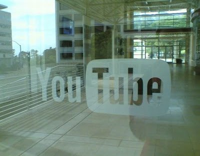 youtube office 02 1 - A Visit to You Tube Office.