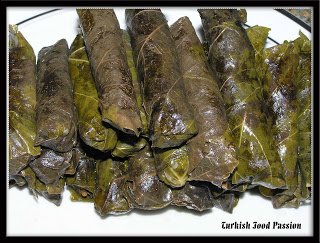 CookedGrapeLeaves-1.jpg