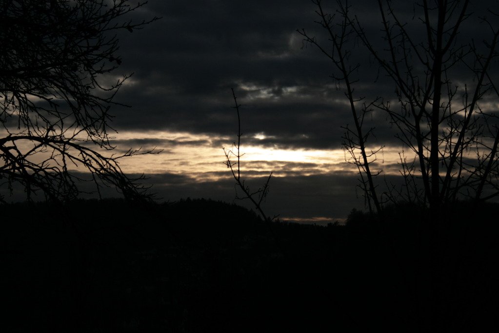 dark_wallpaper_by_spurs17-1.jpg