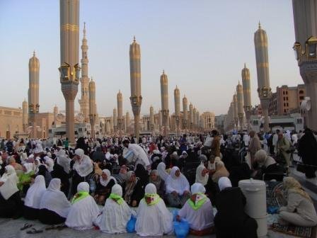 madinah2iftar17 1 - The Most Precious Moments In The Most Precious Places.