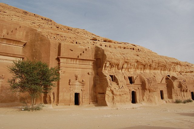 Mada2527inSaleh1-1.jpg