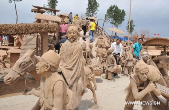 Tangshanclaypark4550x357 1 - China Inaugurates Park Made Entirely Out of Clay.