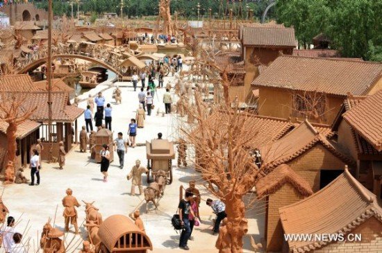 Tangshanclaypark550x365 1 - China Inaugurates Park Made Entirely Out of Clay.