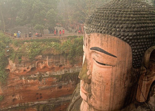 leshanbuddha 1 - Living Rock – Massive Monuments Carved In Situ.
