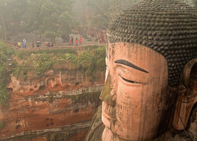 leshanbuddha-1.jpg