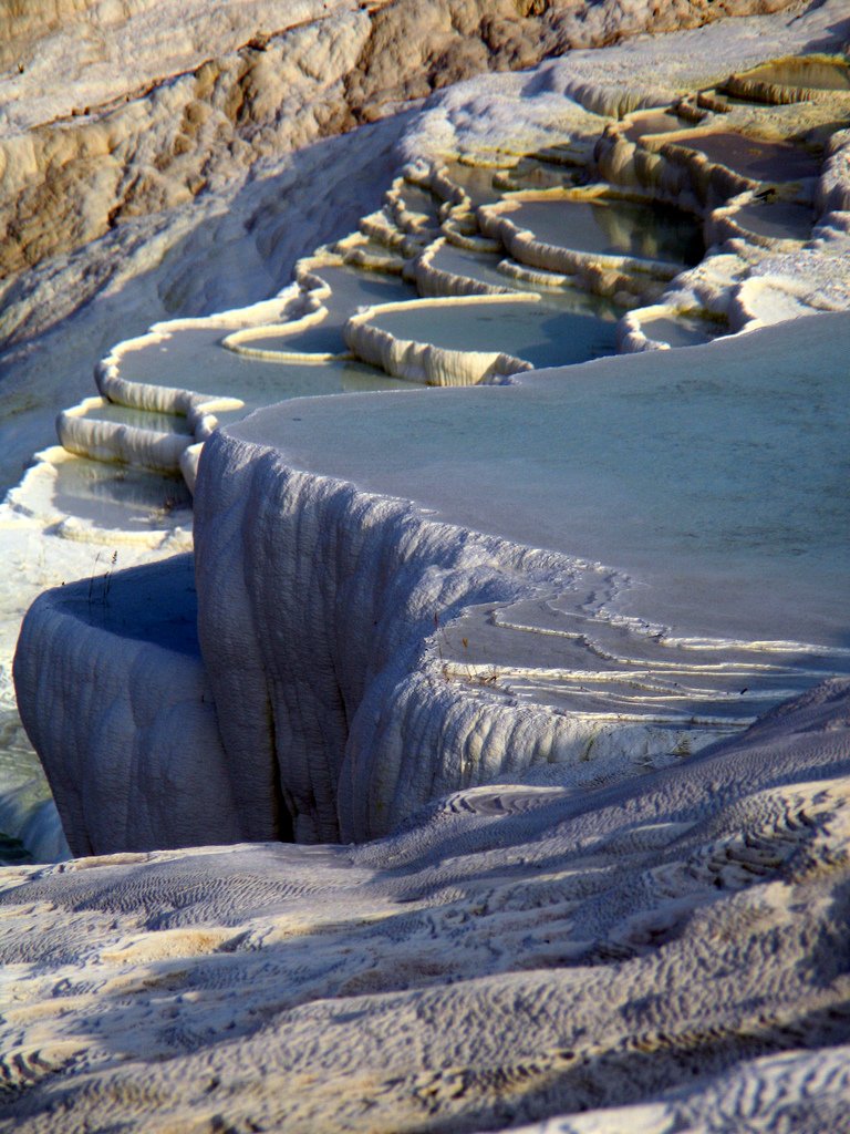 223289913 61a4ff9962 b 1 - Pamukkale – Turkey’s Cotton Castle.