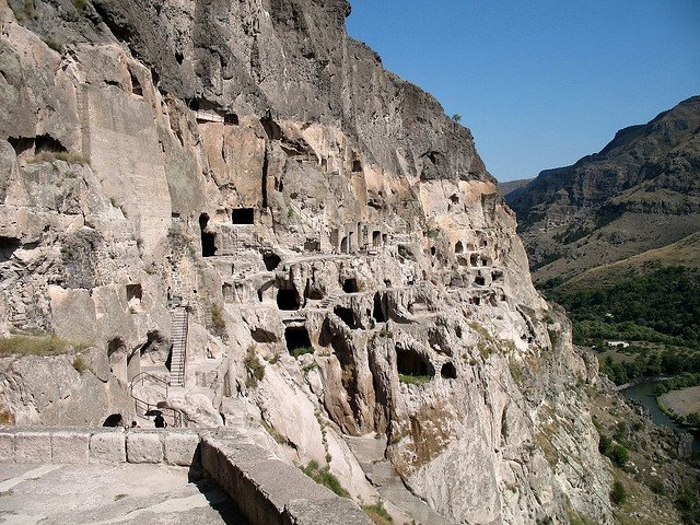 4 1 - The Cave City of Vardzia.