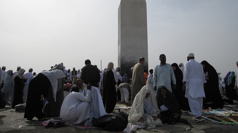 jabalrahmah 1 - How many of you have made your pilgrimage to Mecca? Share your experiences!