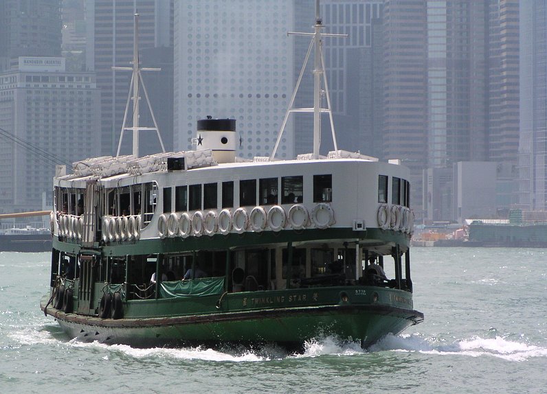 hkstarferry01-1.jpg