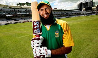 HashimAmla328129 1 - Need inspiration from Muslim athletes