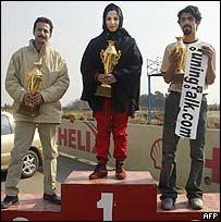 _40926981_podium203-1.jpg