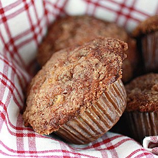 cinnamon_apple_muffins-1.jpg