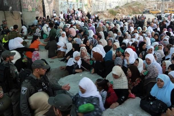 ramadan2012palestine21jpgw1000h 1 - Ramadhan 2012 around the world in pictures