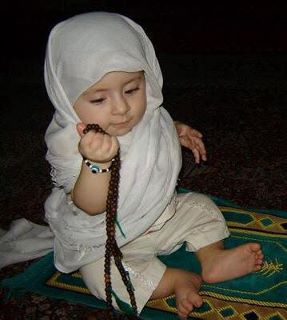 2548079 1 - (namaz) muslim praying all around the  world ( beautiful pictures )
