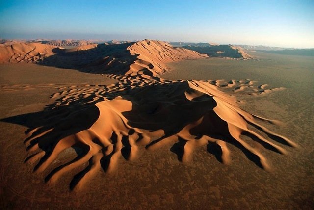 Fingersofsand321-1.jpg