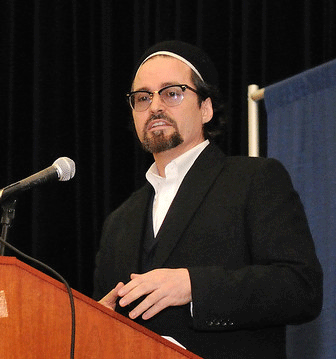 HamzaYusuf-1.gif