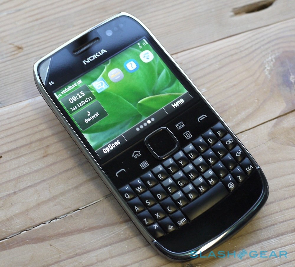 nokia_e6_handson_0-1.jpg