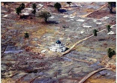 MasjidDanGempaTsunami0125E22580258E 1 - Mosques in Indonesia