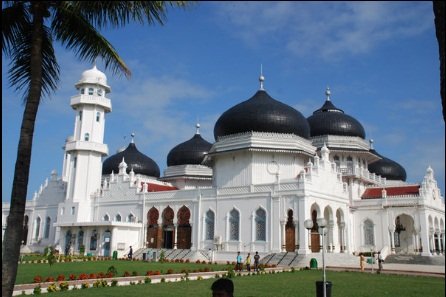 Masjidrayabaiturrahman 1 - Mosques in Indonesia