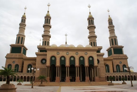 islamiccentersamarinda10 1 - Mosques in Indonesia