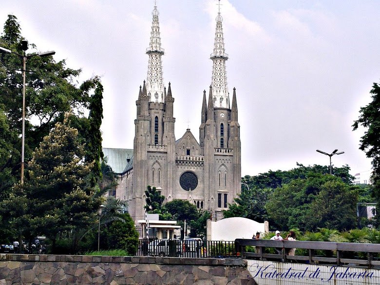 20112010364-1.jpg