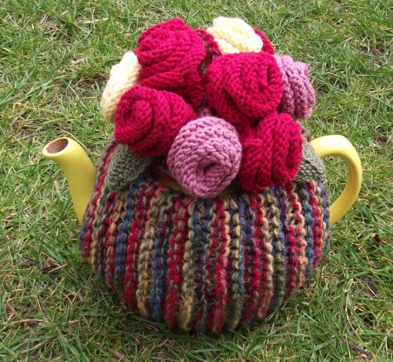 teacosyroses2_zps243fcad4-1.jpg
