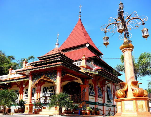 MasjidJamikTaluak-1.jpg