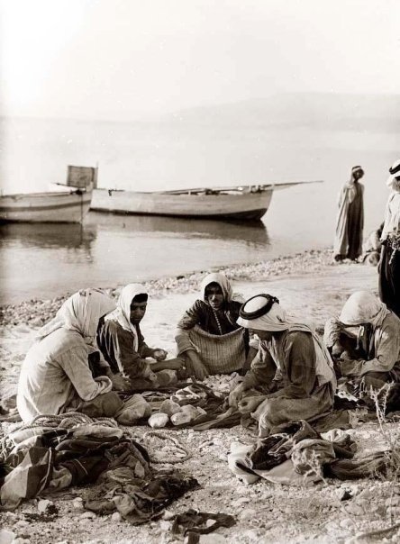 fishermen zpsec04cd36 1 - Old pictures of Palestine