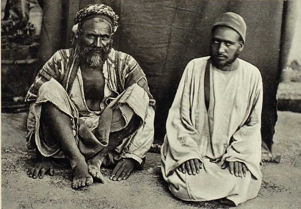 baghdadhajjis1880 1 - Fascinating Photos of Pilgrims in 1880