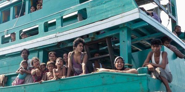 2502351431658937wide 1 - Myanmar Muslims persecuted and dying in ocean