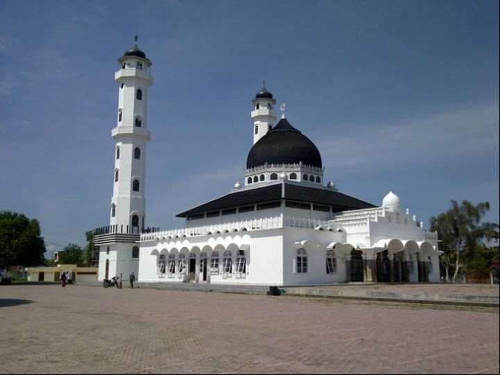 MasjidAbuDaudBeureueh-1.jpg