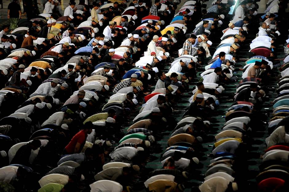 image 1 - In pictures: Ramadhan 2015 around the world