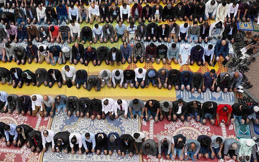 ramadan_Muslimslo_3347733k-1.jpg