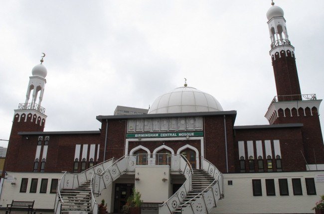 BCM650x430 1 - Birmingham Central Mosque offers free meals to the homeless over Christmas