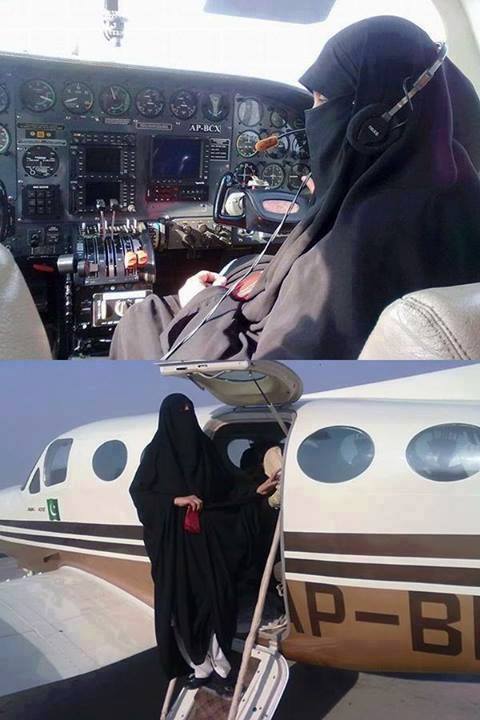 bbLyco5 1 - World's First Veiled Niqaabi Pilot