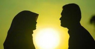 muslim couple400x208 1 - স্ত্রীকে  পছন্দ  না  হলে