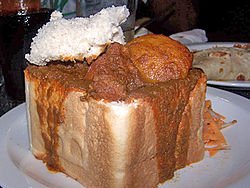 250pxQuarter_Mutton_Bunny_Chow-1.jpg
