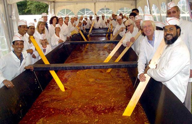 world27sbiggestcurry-1.jpg