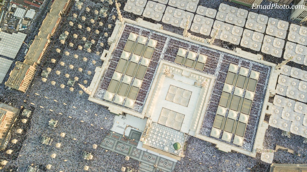 DDJRsUvXgAAUU2z-1.jpg