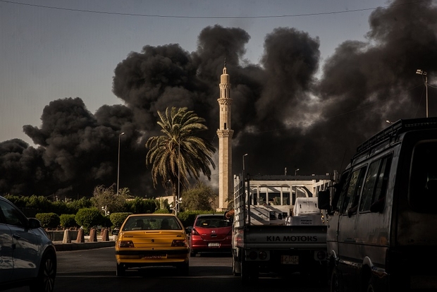 IRAQ_SEBASTIAN_CASTELIER_BALLOT_BOX_FIRE-1.jpg