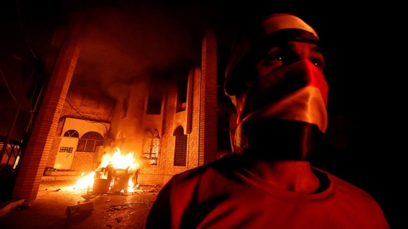 57ba6adf7df84240b6a7acdb4c680ced 18 1 - Iraqi protesters set fire to Iranian consulate in Basra